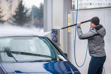 can i wash my car in cold weather? what about the impact of salt on the paint?